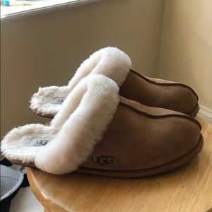 Ugg slippers
